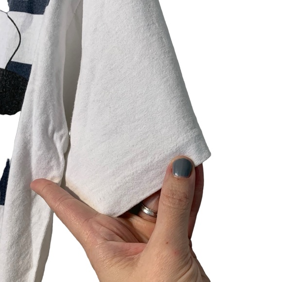 VINTAGE | ‘95 Single Stitch Sailor Tweety Bird Tee - Picture 4 of 11